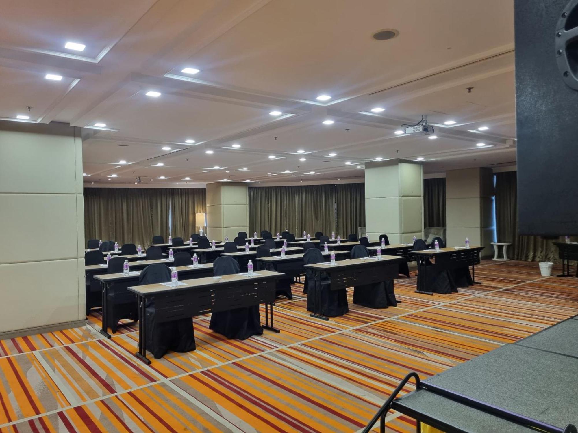 Silka Cheras Hotel 3*